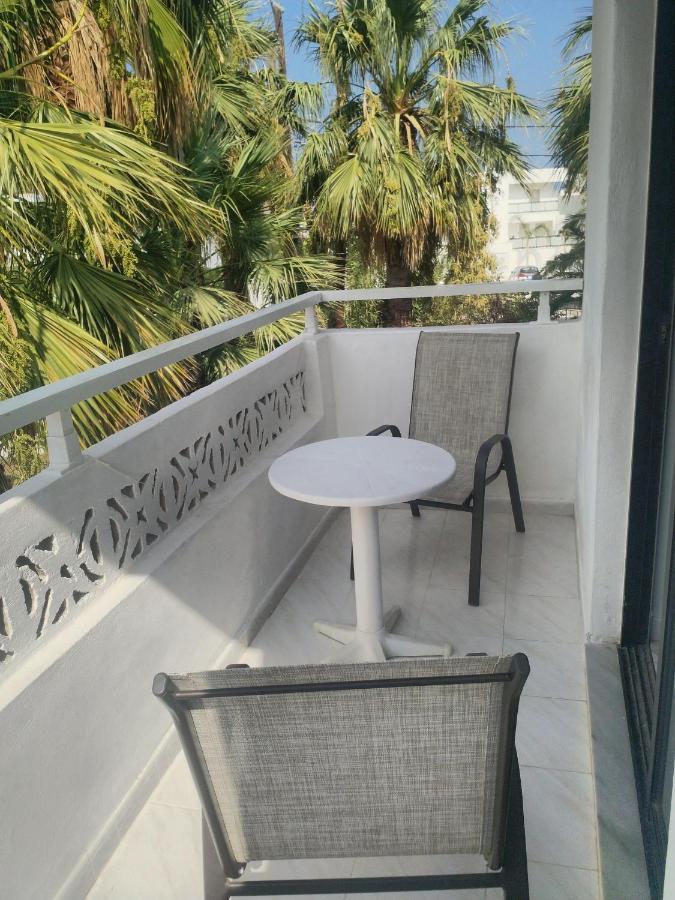 Dolphin Apartments Faliraki Exterior photo